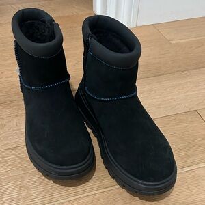 Koola mini hybrid size 6, new without box